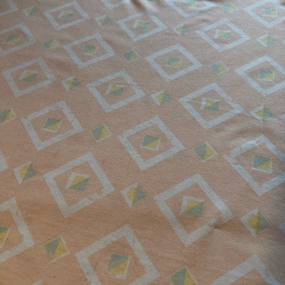 LulaRoe Irma Pink - Picture 4 of 6